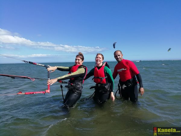 curso de kitesurf en Isla Canela Raquel Revuelta